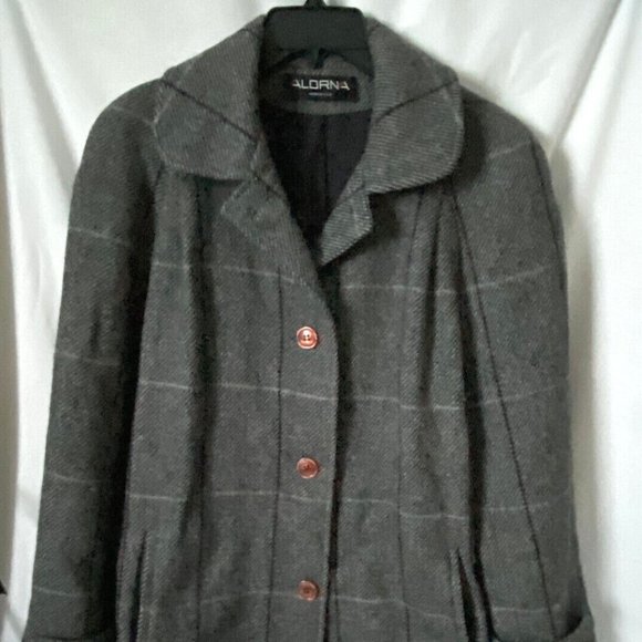 Alorna Jackets & Blazers - ALORNA Vintage Women's Gray Plaid Wool/ Nylon Coat Jacket Made In The USA